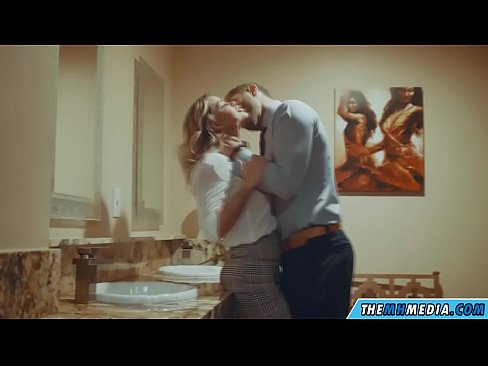 ❤️ Amikor egy bögyös szőke elcsábít egy nyilvános WC-ben ❌ Porno at hu.xxx-wow-net.ru ☑